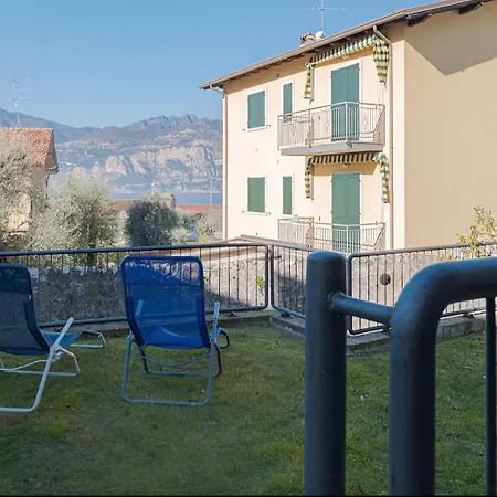 Susan S House * Malcesine